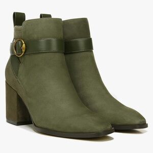Vionic Sage Tenley Green Ankle Booties